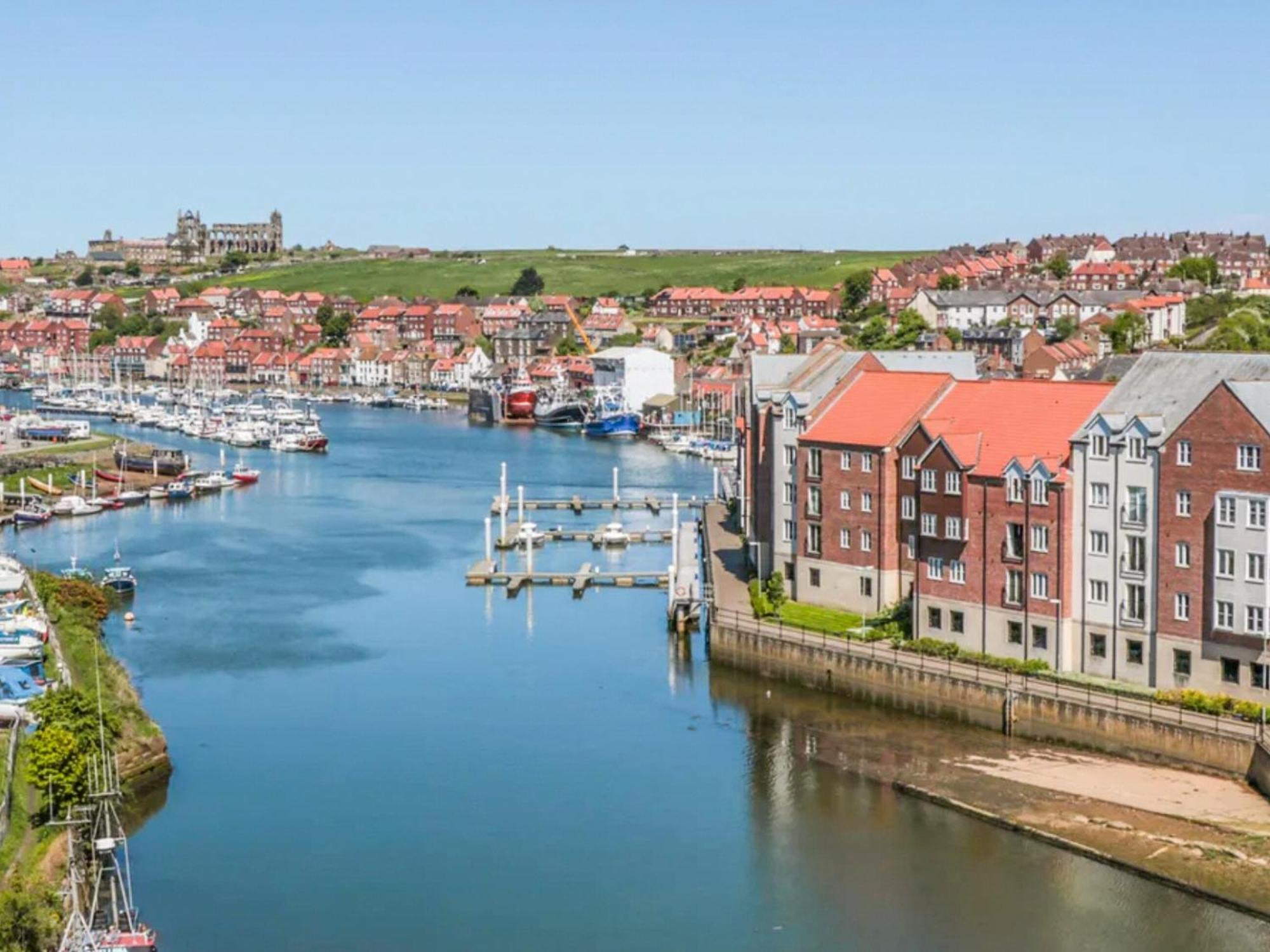 Whitby Sands Exteriör bild